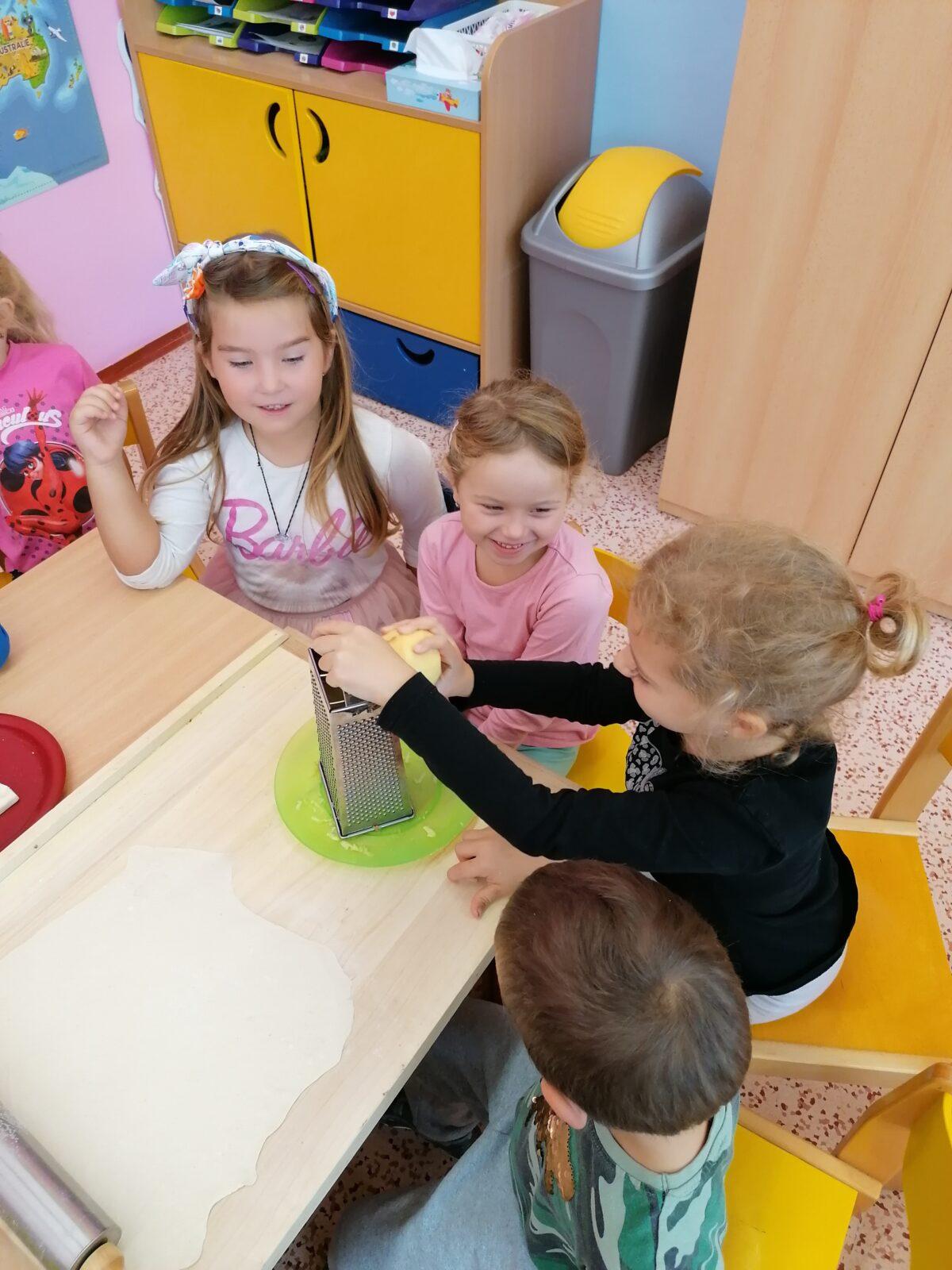 Sovičky: "Pečeme štrůdl" - 17