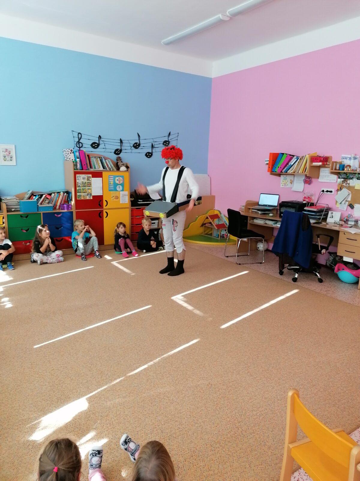 Klaun TÚTÚ v MŠ :-) - 7