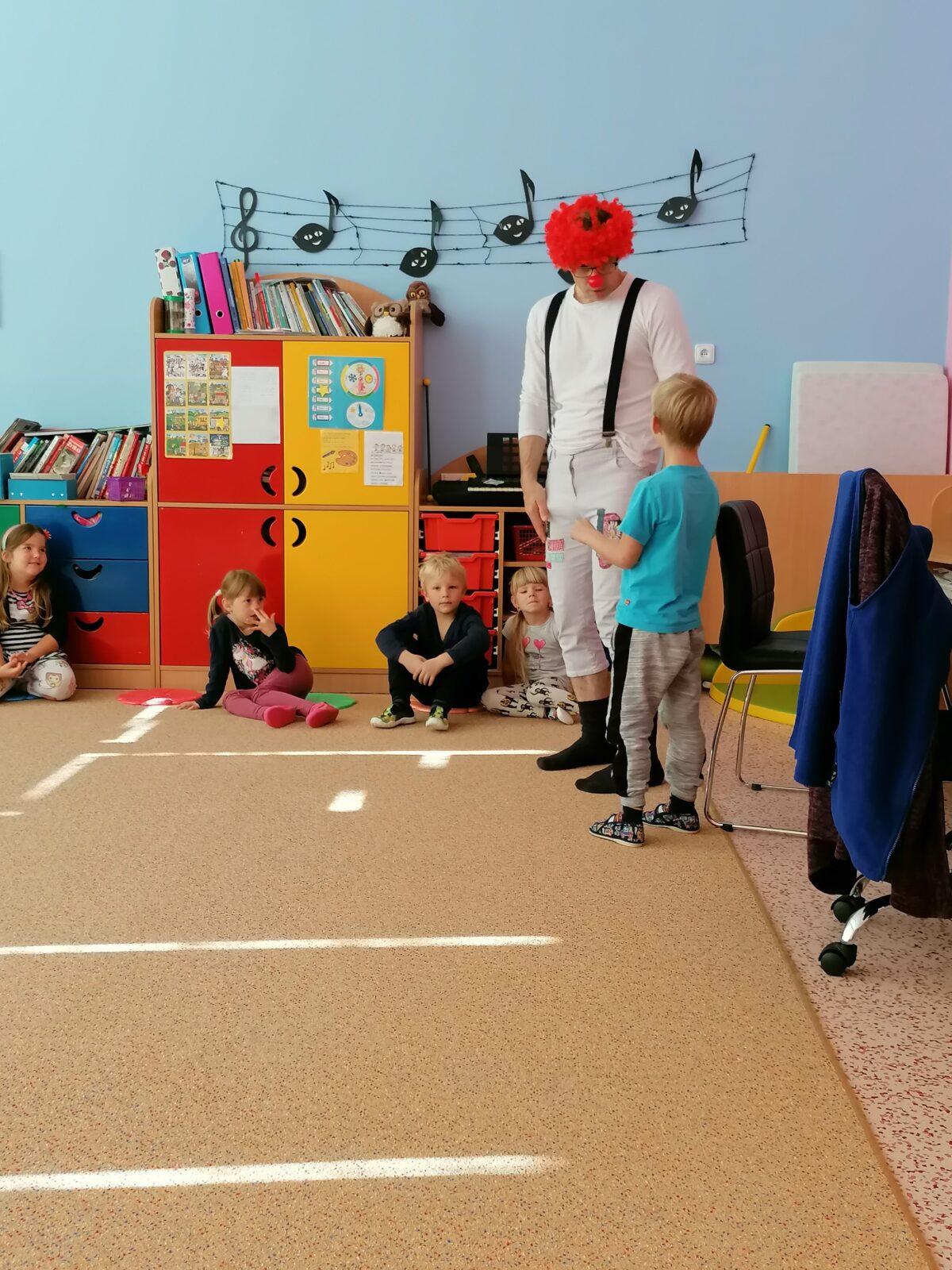 Klaun TÚTÚ v MŠ :-) - 18