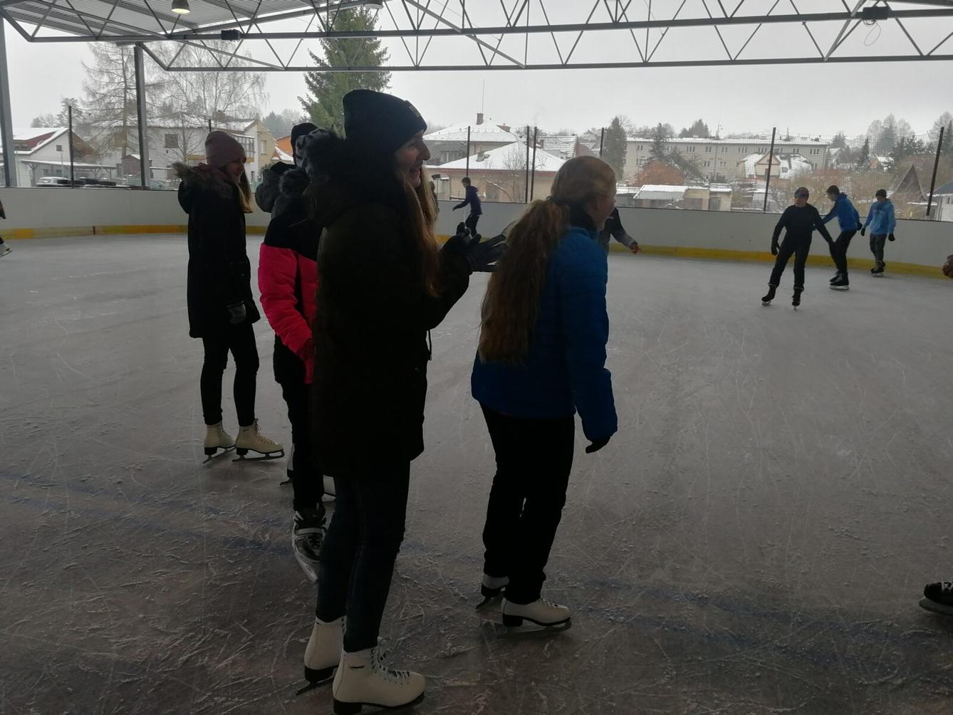 Tělocvik na bruslích - 3