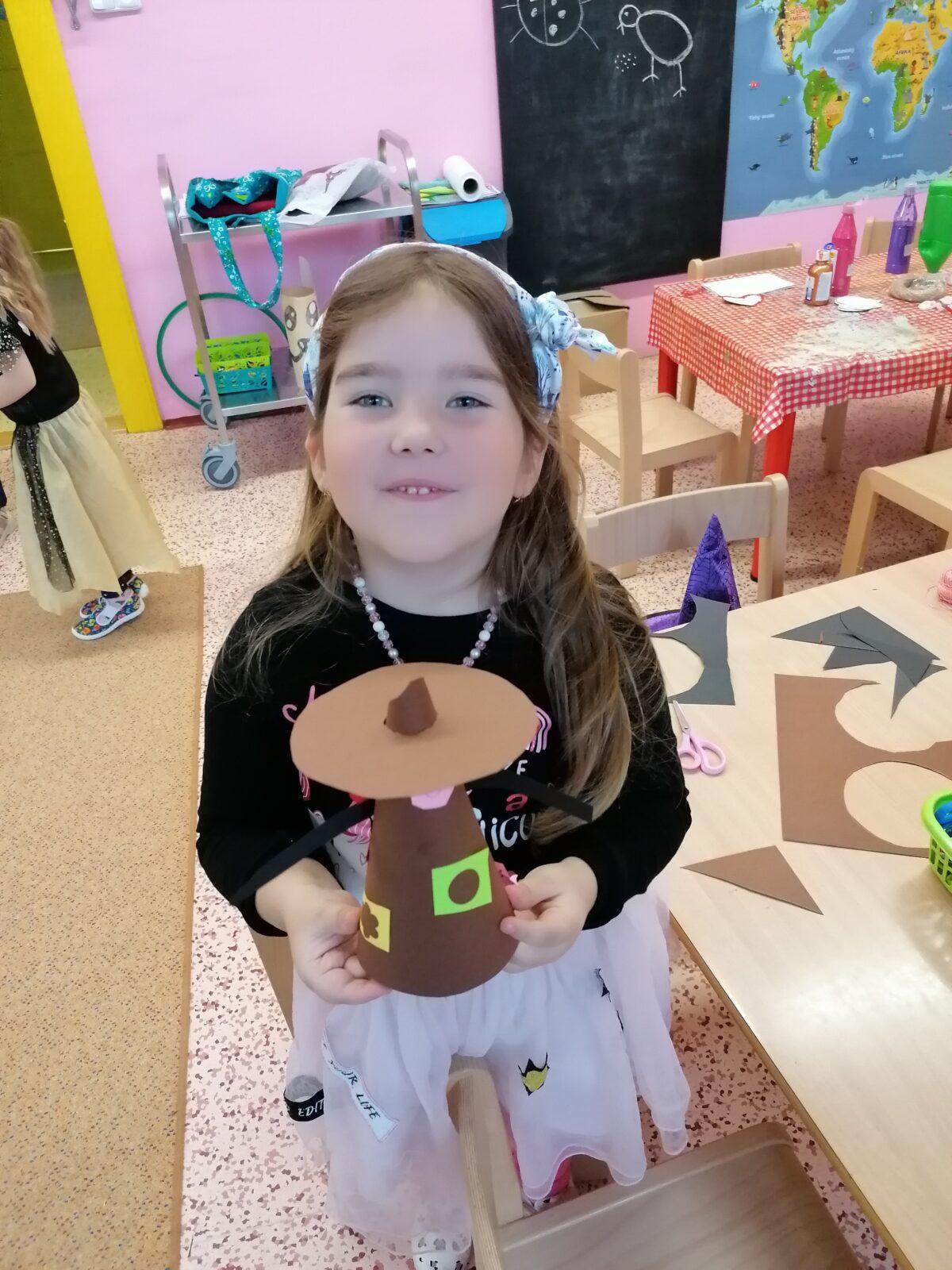 Čarodějnický týden v MŠ :-) - 39