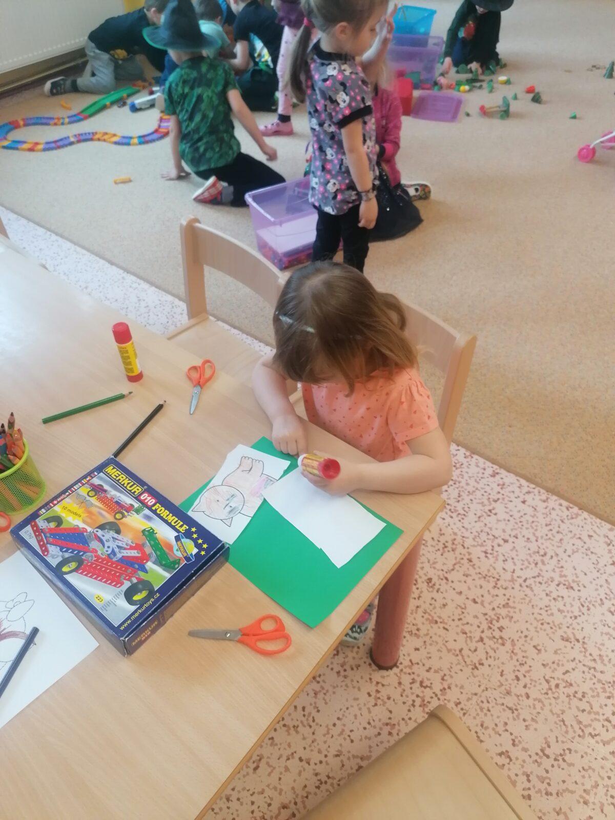 Čarodějnický týden v MŠ :-) - 155