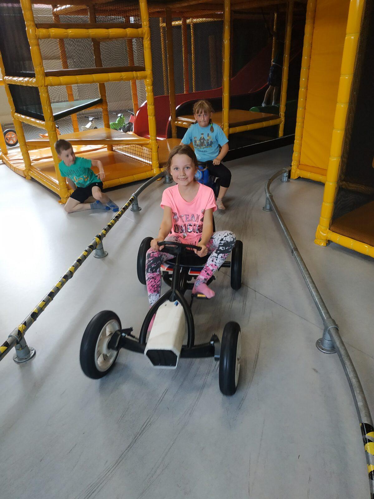 Prvňáčci na výletě v Letohradě - 7