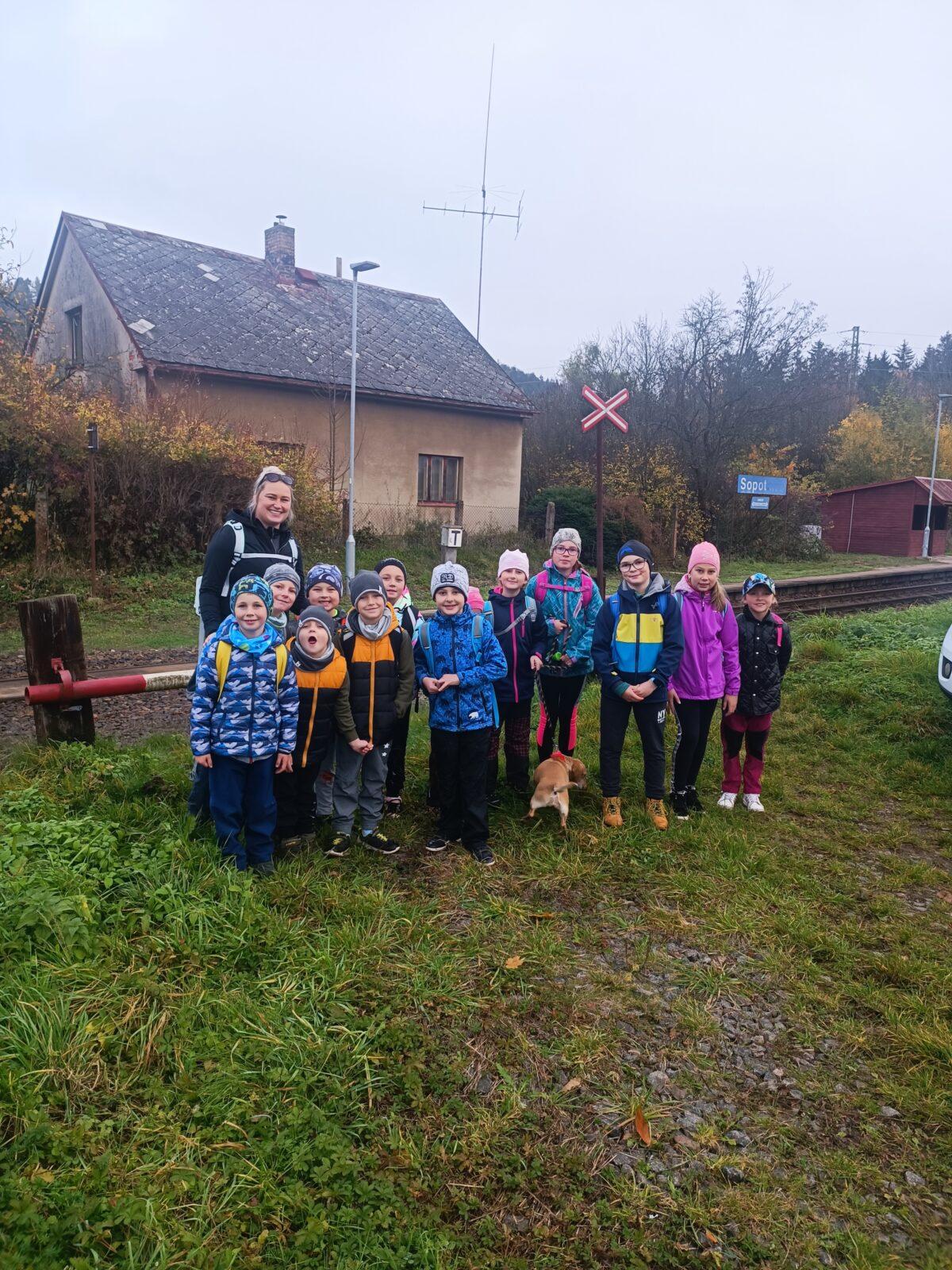 TLAPKY - říjen - 9