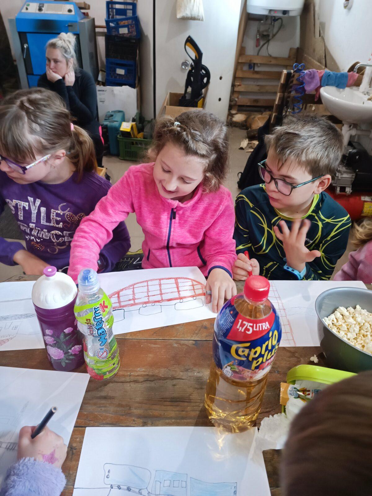 TLAPKY - říjen - 69