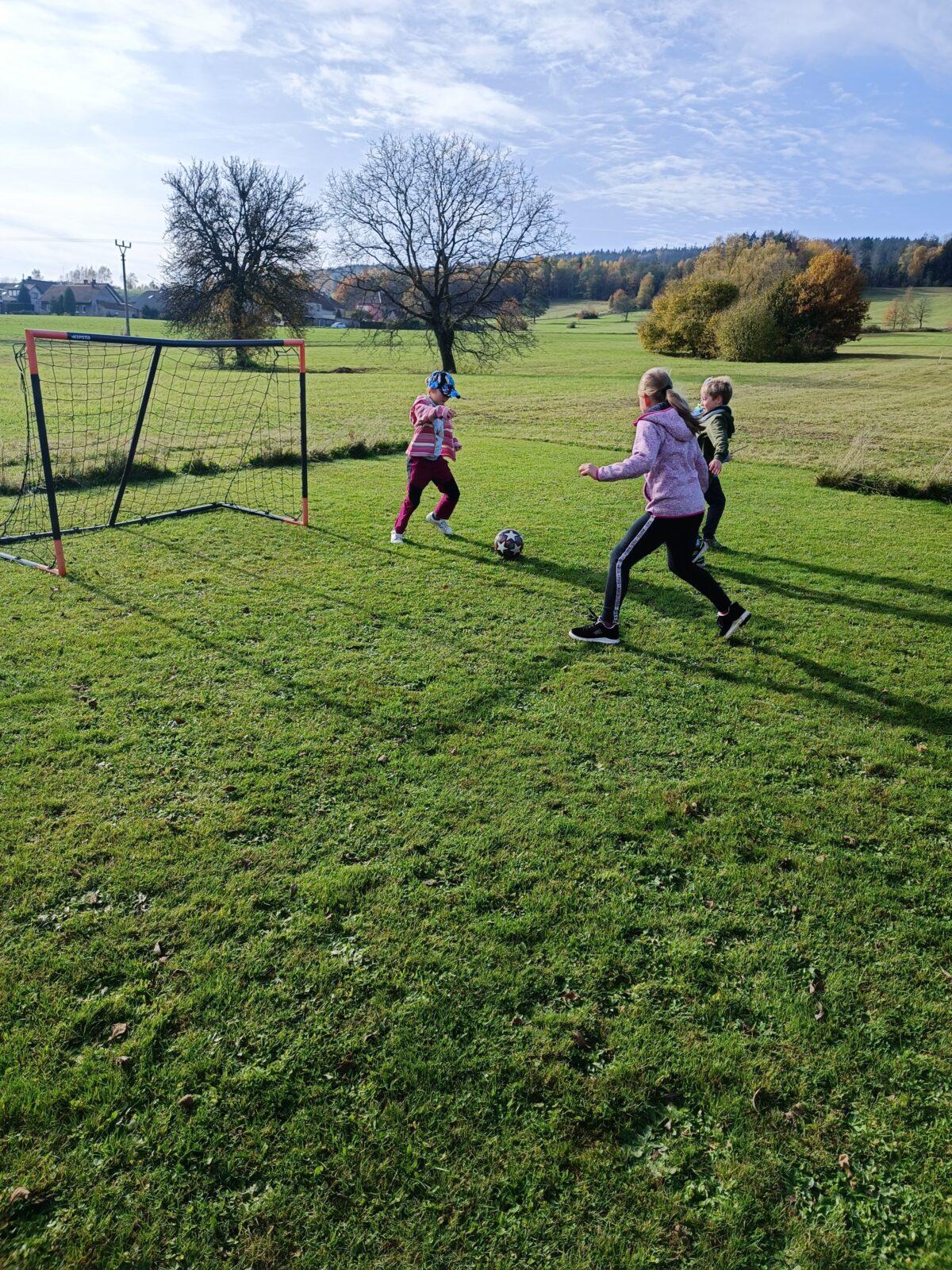 TLAPKY - říjen - 78