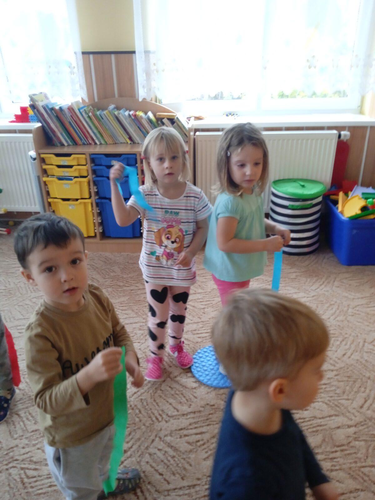 ŘÍJEN - DRÁČCI - 19