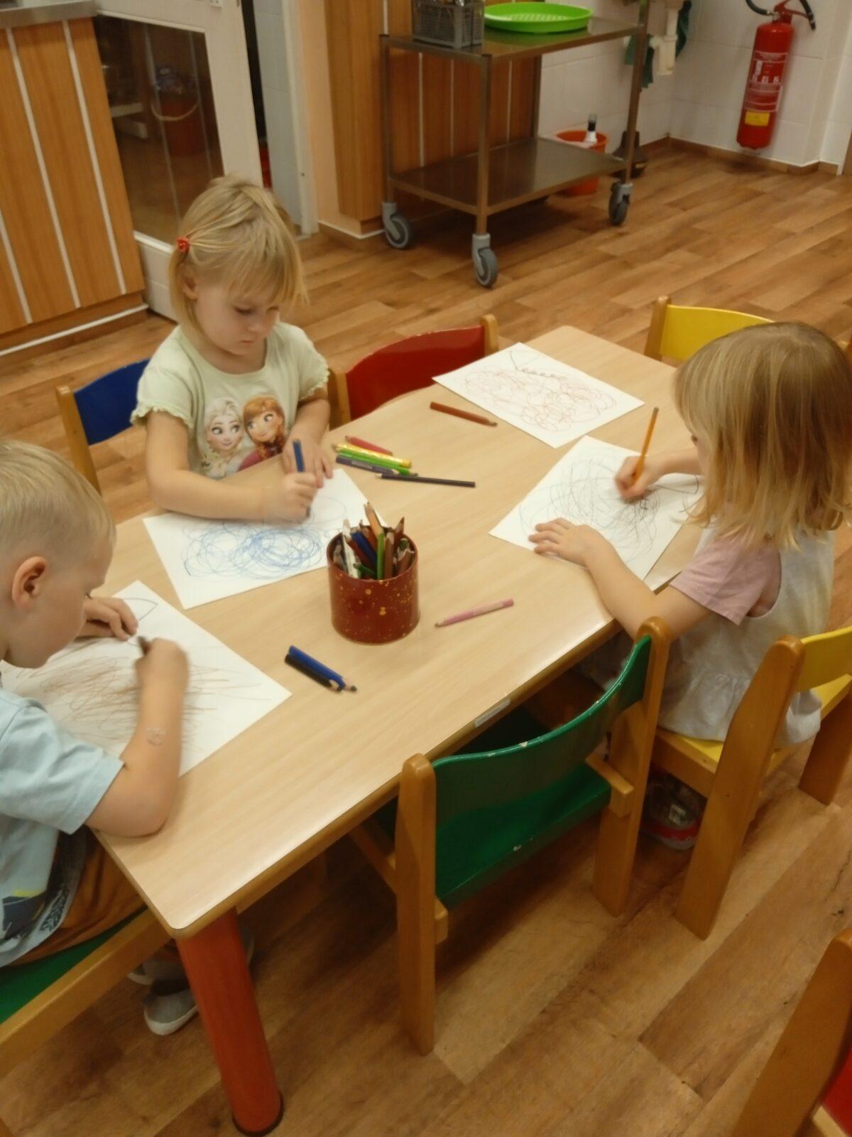 ŘÍJEN - DRÁČCI - 26