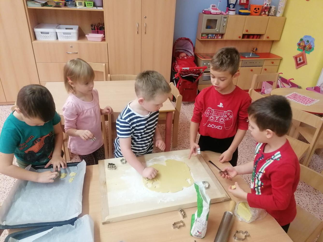 PEČEME NA VÁNOCE :-) - 33