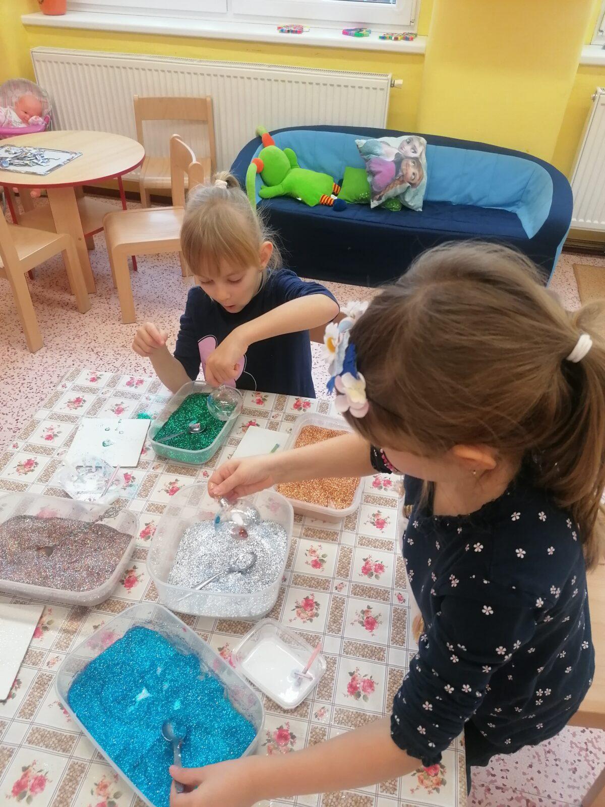 Prosinec ve školce :-) - 71