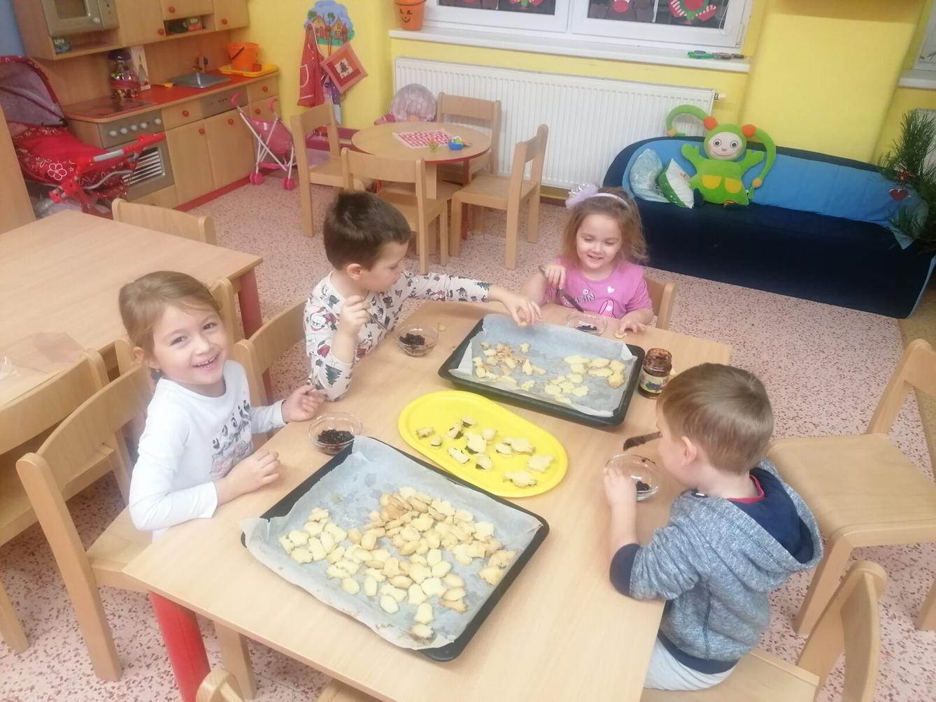 Prosinec ve školce :-) - 112