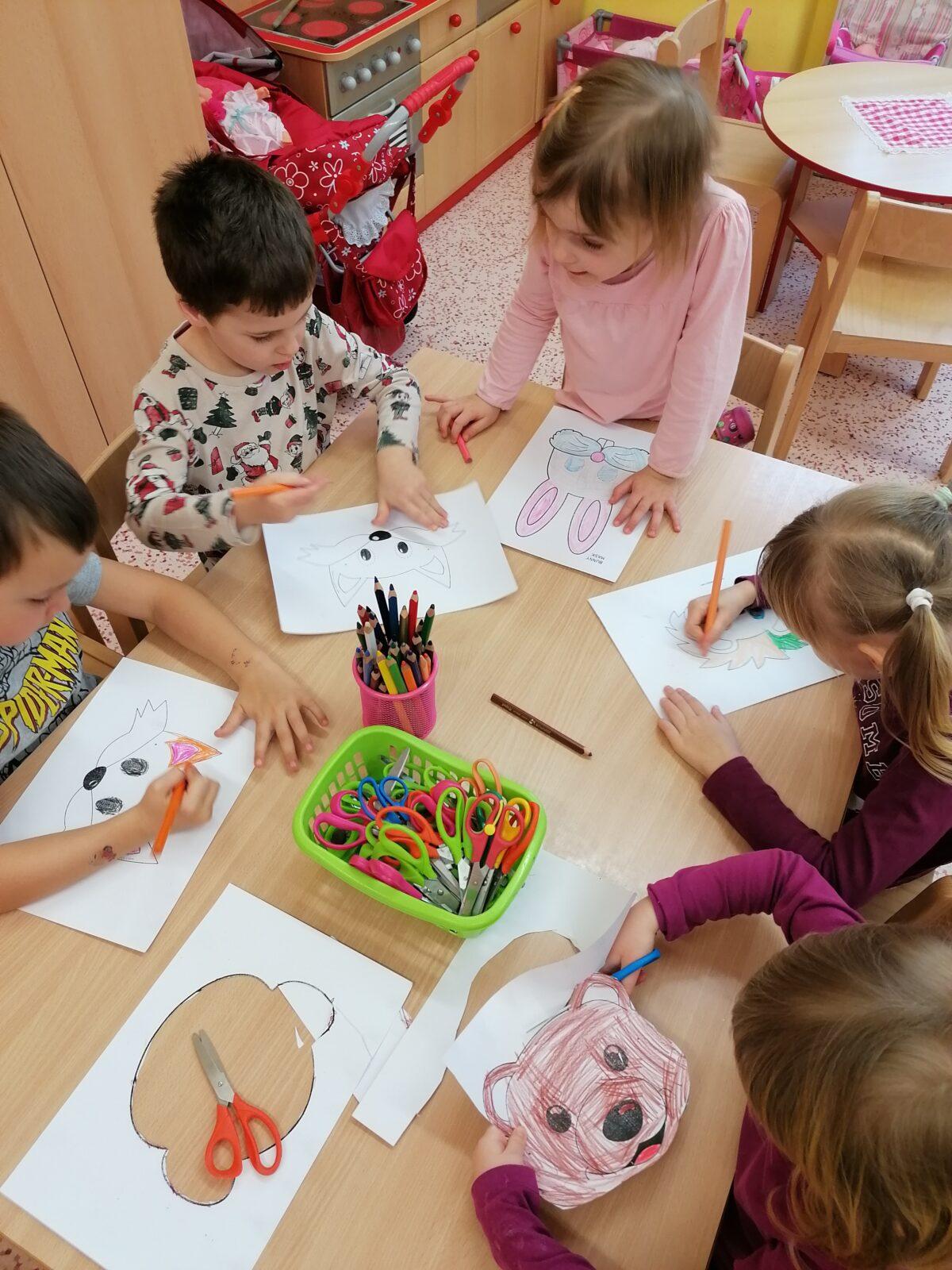 Přípravy na karneval :-) - 7