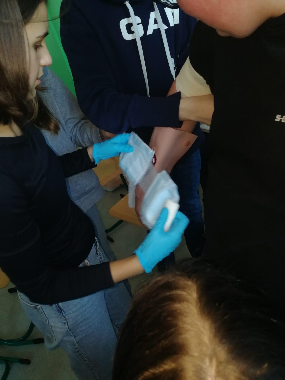 První pomoc v 8. třídě - 7