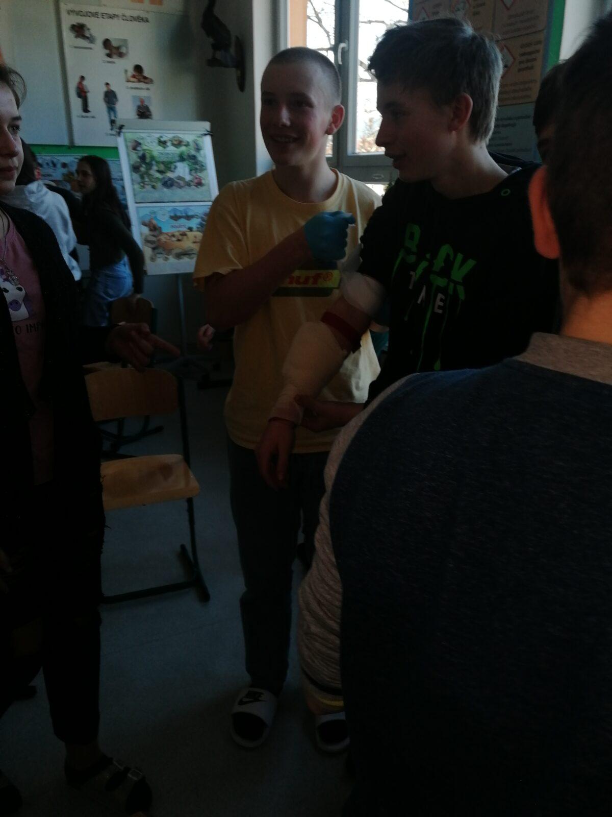 První pomoc v 8. třídě - 9