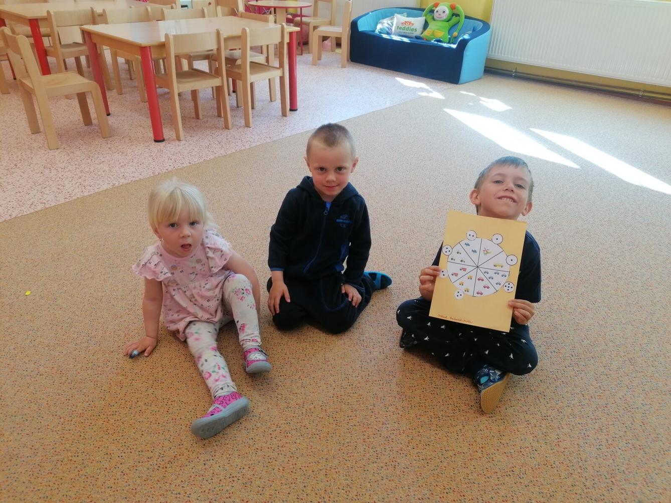 Broučci a Sovičky pracují společně :-) - 16