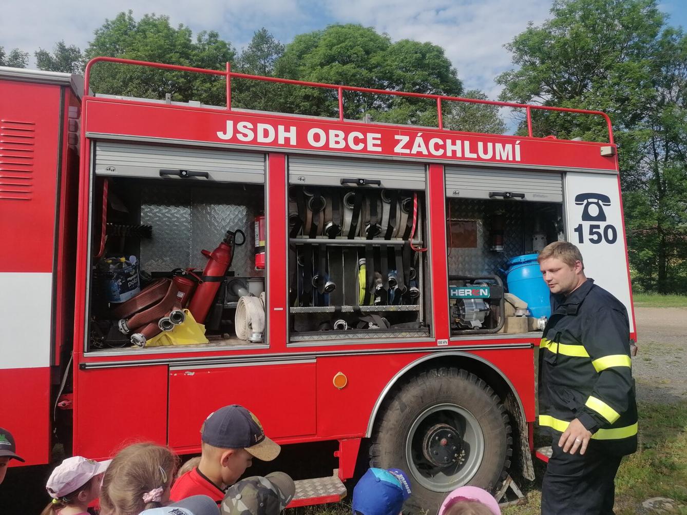 Hasiči v MŠ :-) - 4