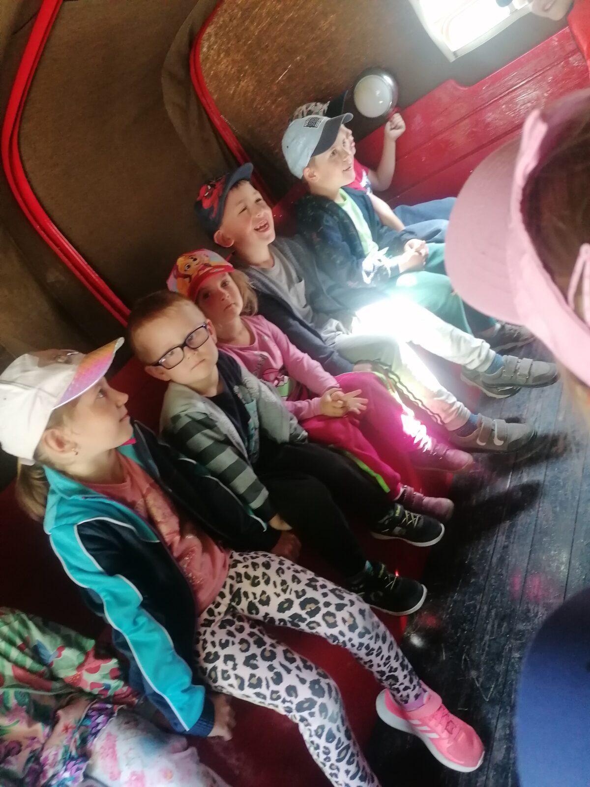 Hasiči v MŠ :-) - 17