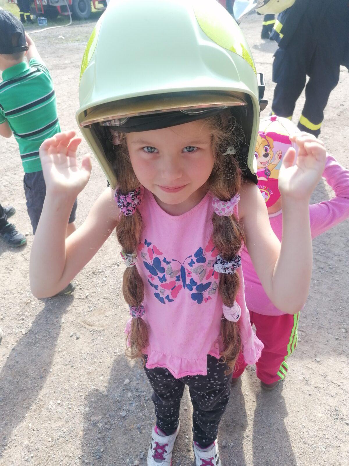 Hasiči v MŠ :-) - 35