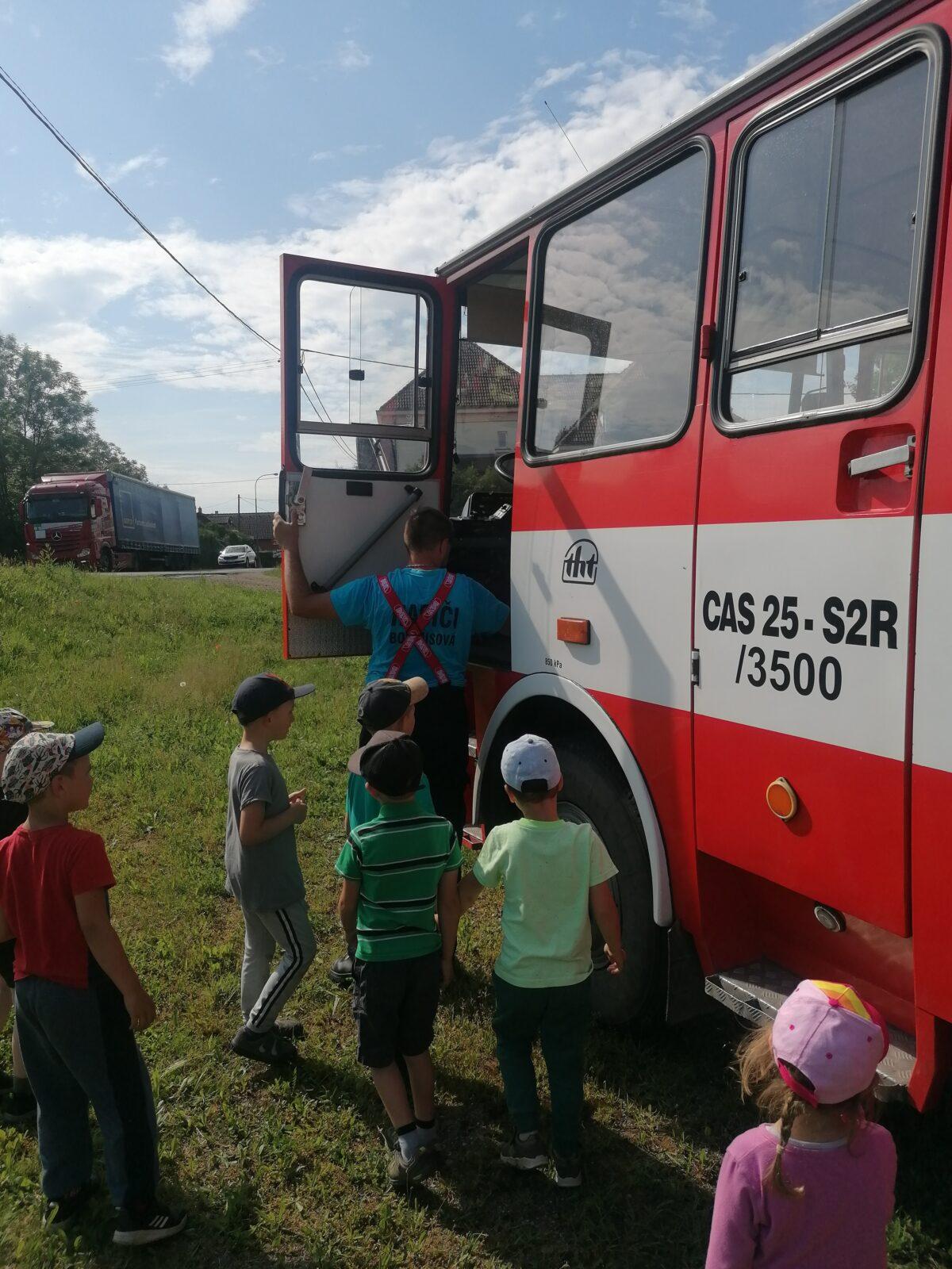 Hasiči v MŠ :-) - 55