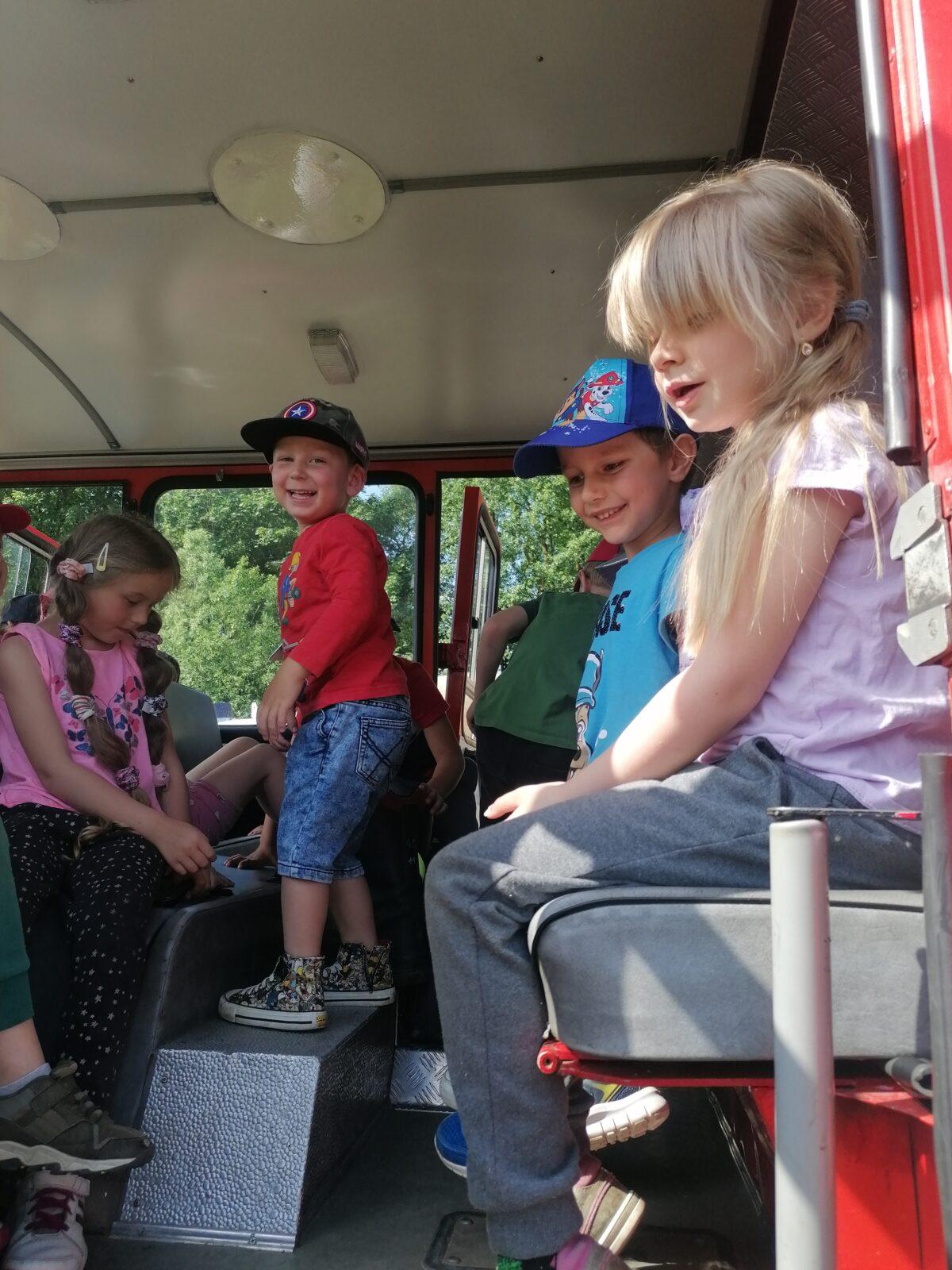 Hasiči v MŠ :-) - 72