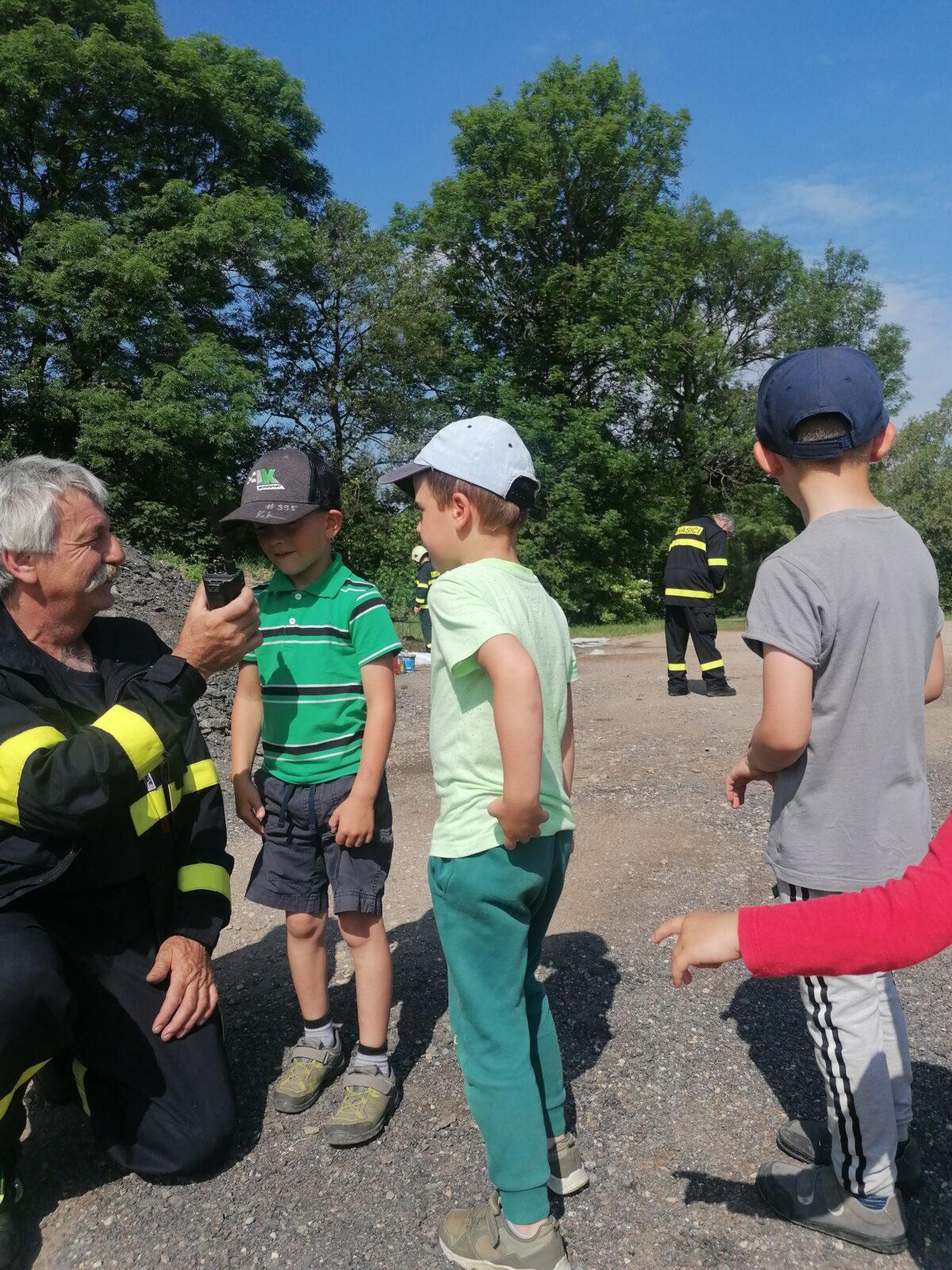 Hasiči v MŠ :-) - 87