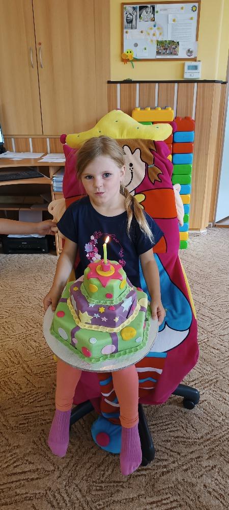 Anička slaví narozeniny - 1
