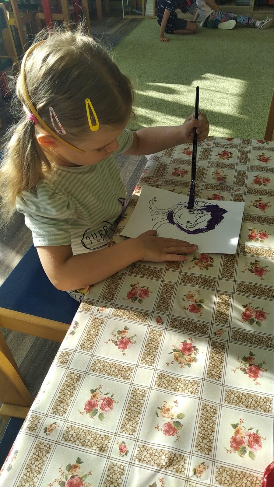 broučci: ,,Z POHÁDKY DO POHÁDKY“ - 7