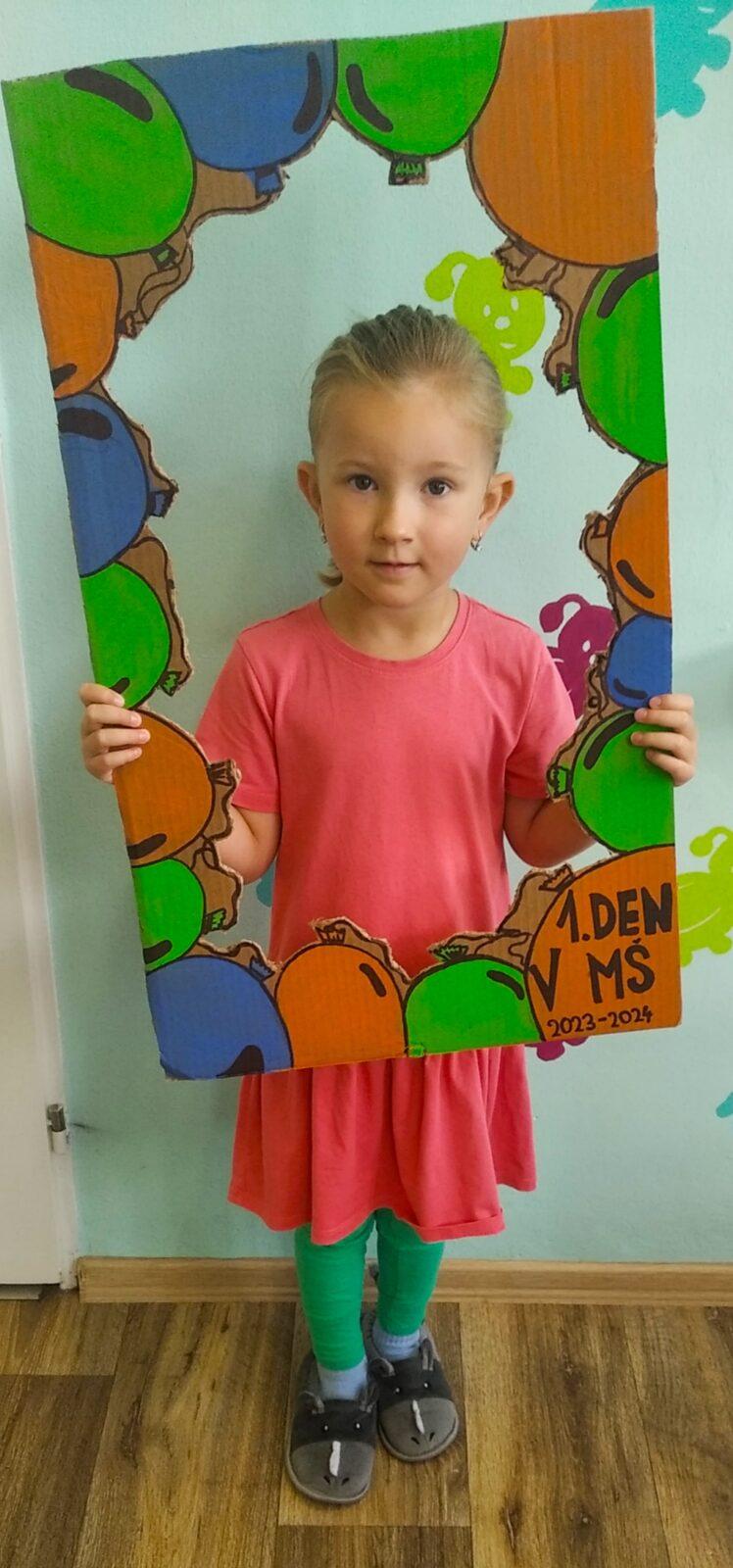 broučci-první dny ve školce - 10