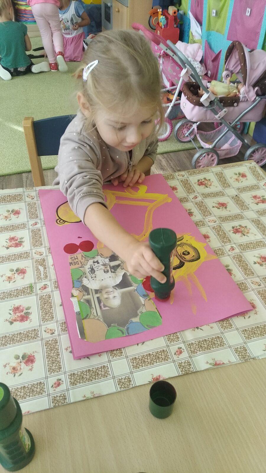 broučci-první dny ve školce - 27