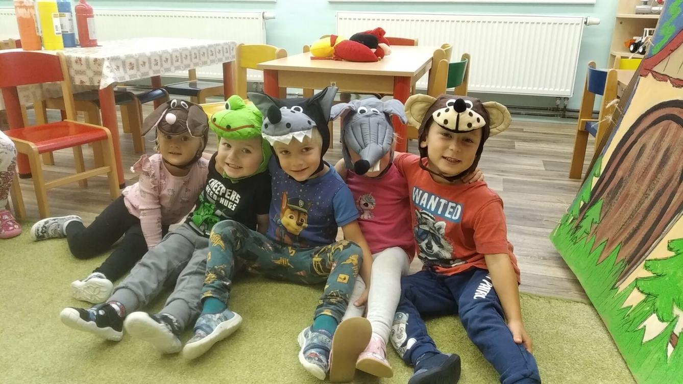 broučci: první dny ve školce :) - 51