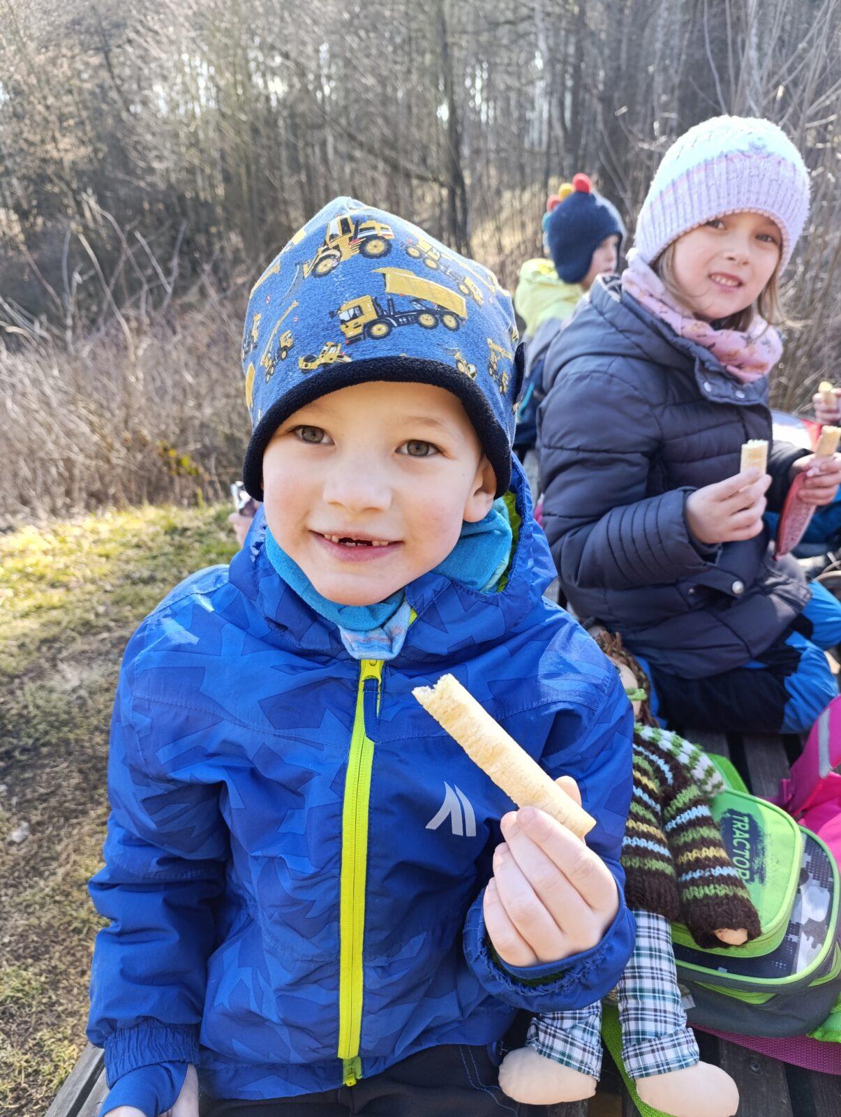 broučci a sovičky: „cestou necestou...“ - 14