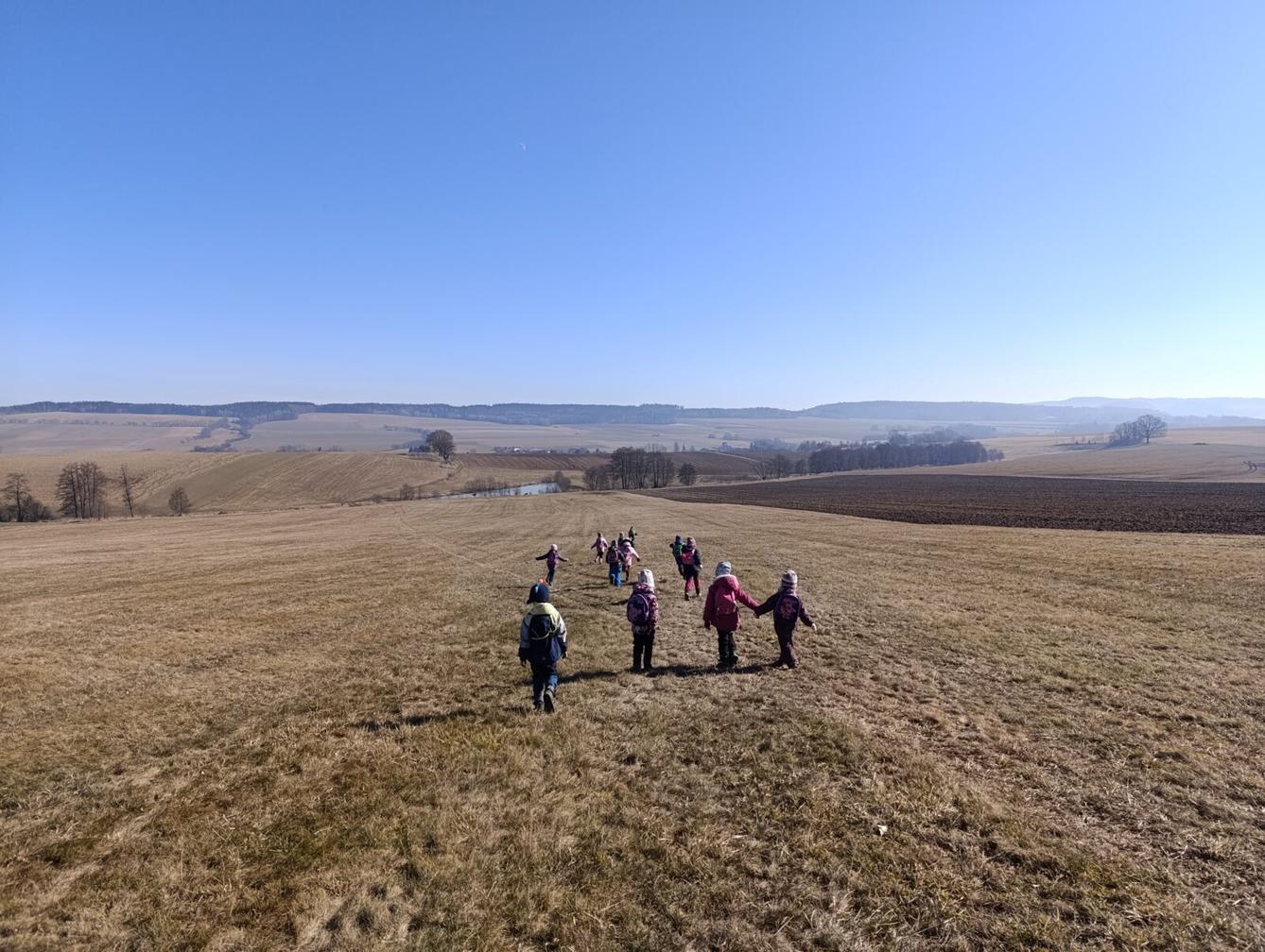 broučci a sovičky: „cestou necestou...“ - 52