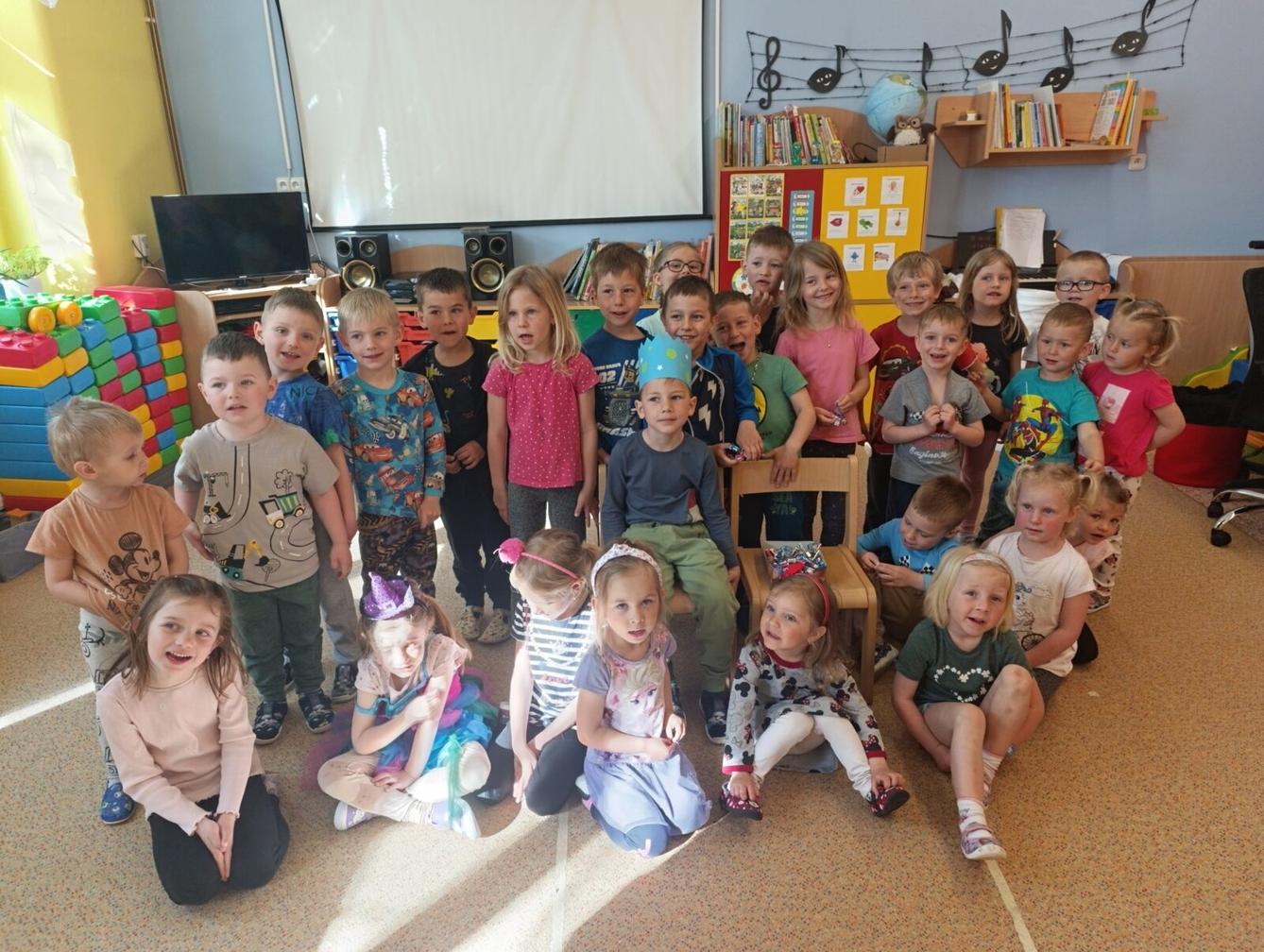 slavíme: Toník měl narozeniny - 5