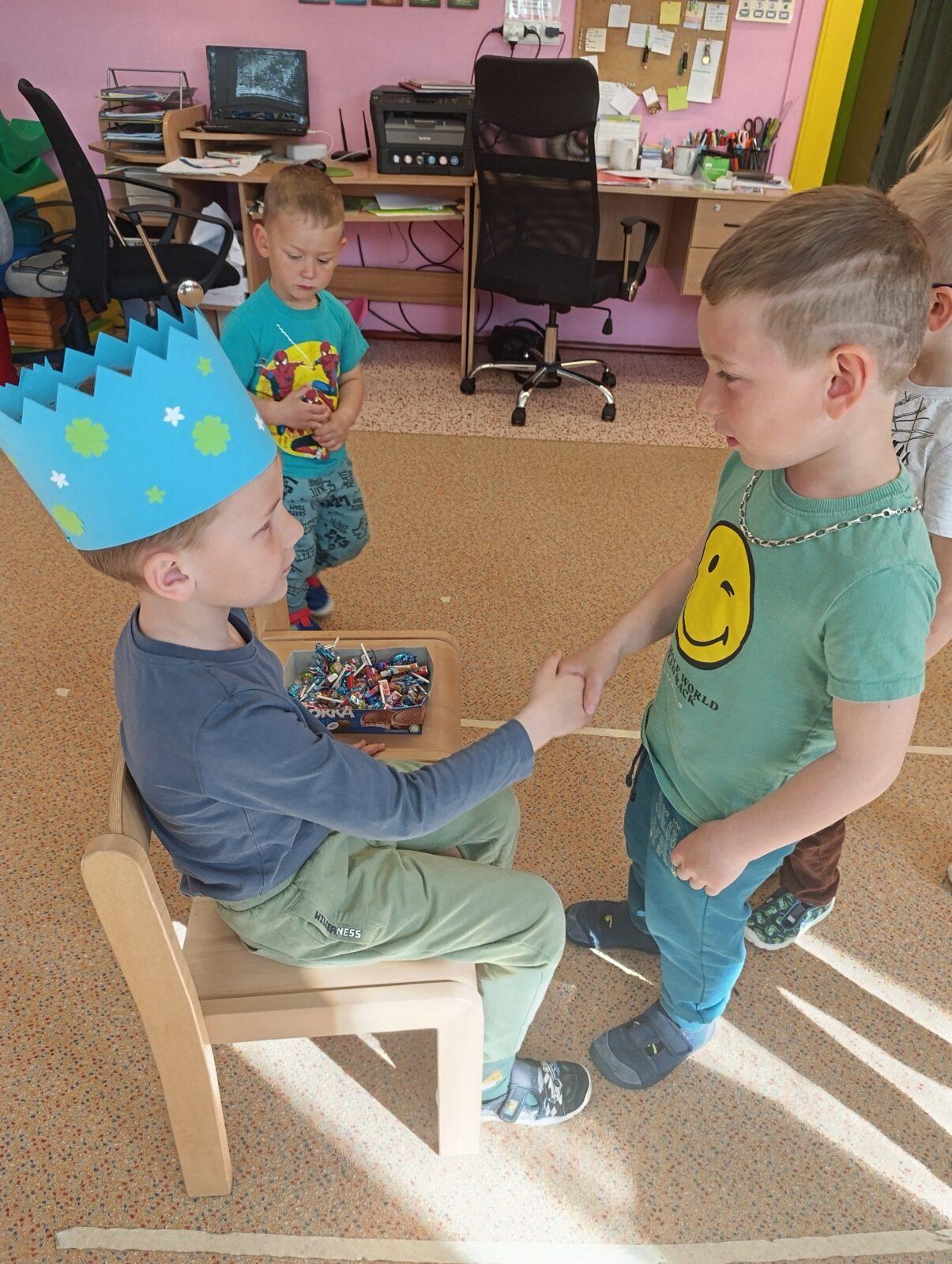 slavíme: Toník měl narozeniny - 8