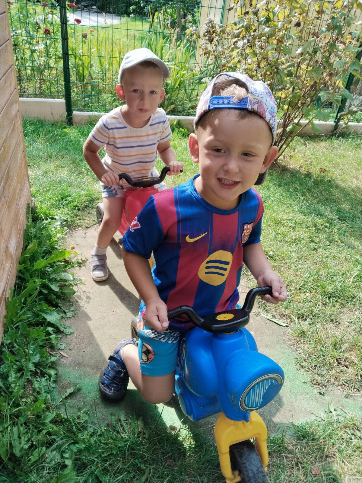 BROUČCI - HURÁ DO ŠKOLKY - 42