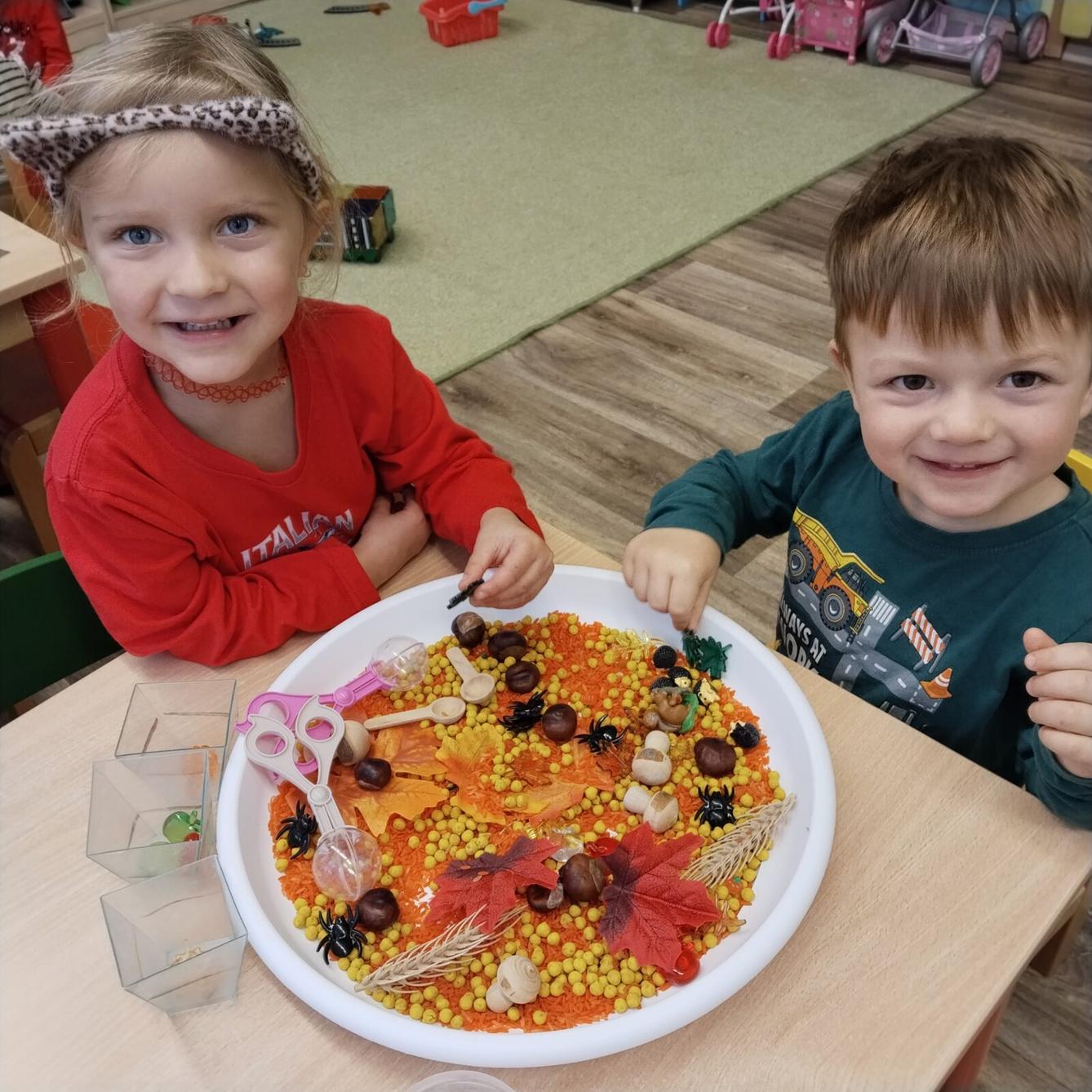 BROUČCI - VŮNĚ JABLÍČKA - 21