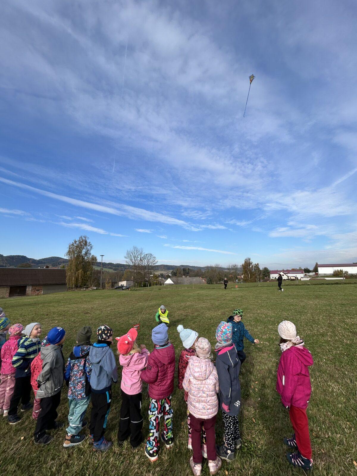 POUŠTĚNÍ DRAKA - 5