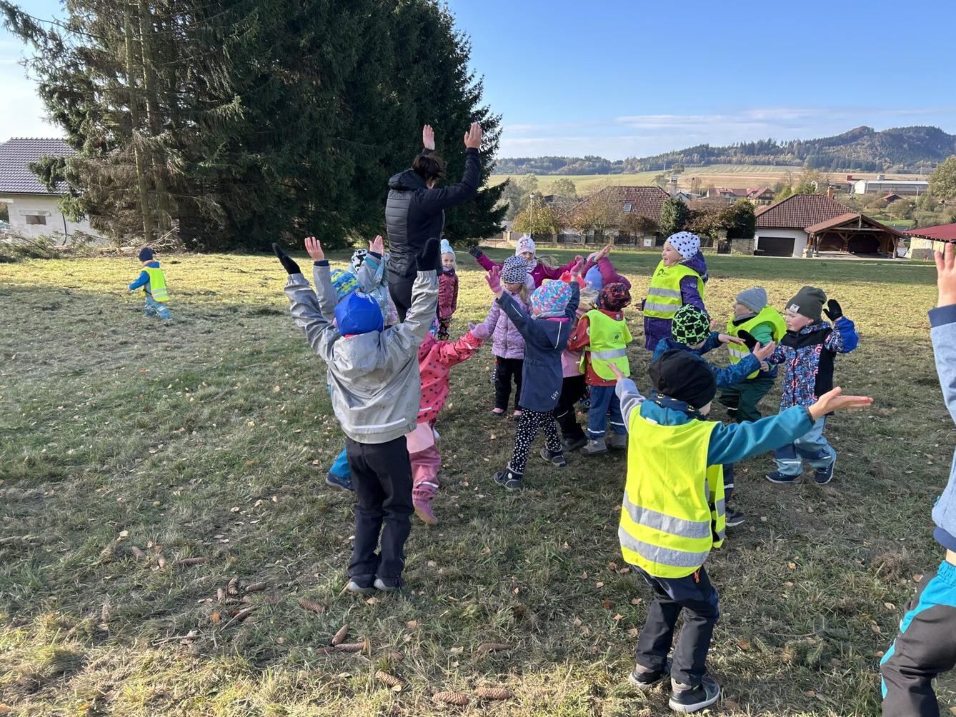 POUŠTĚNÍ DRAKA - 28