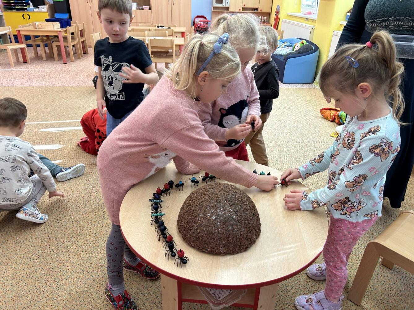 VZDĚLÁVACÍ PROGRAM - USPÁVÁNÍ BROUČKŮ - 7