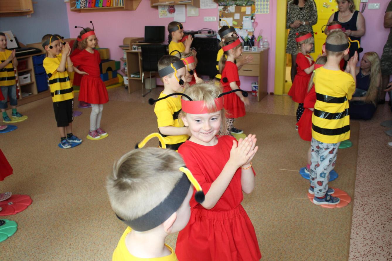 broučci a sovičky:besídka pro maminky - 4