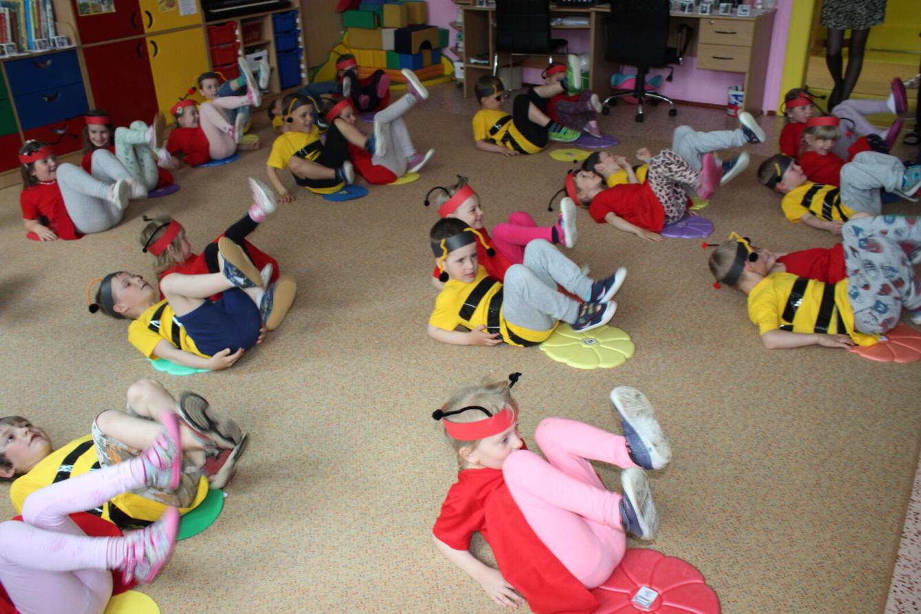 broučci a sovičky:besídka pro maminky - 6