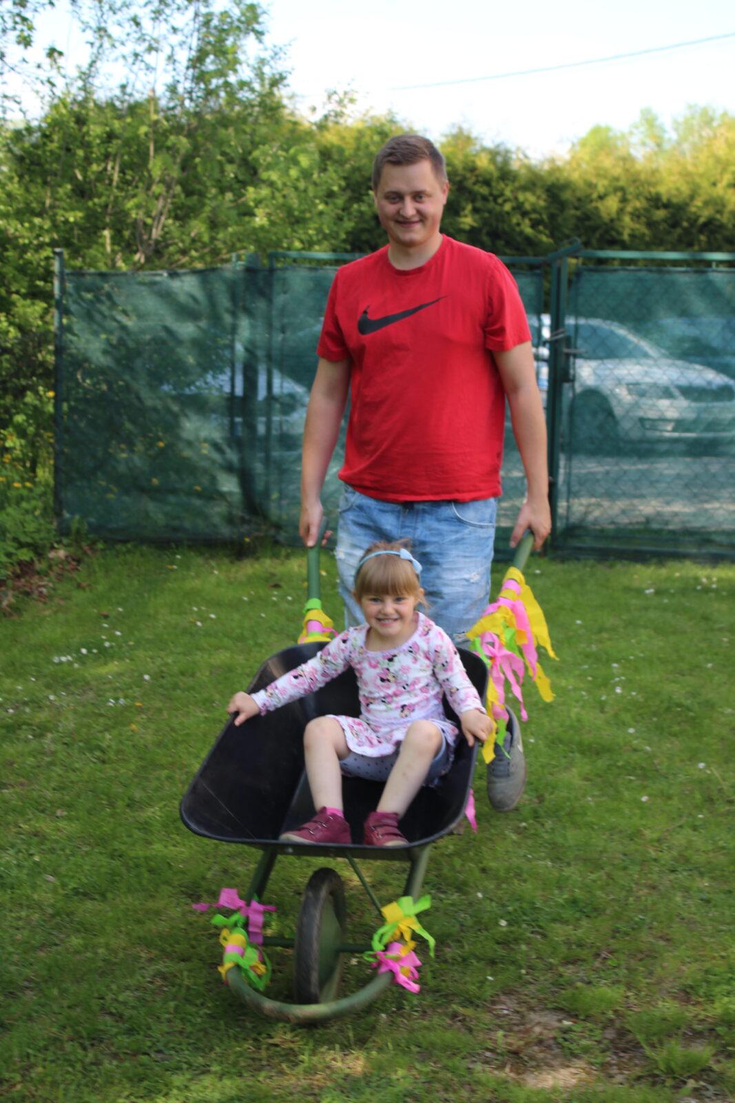 broučci a sovičky:besídka pro maminky - 51