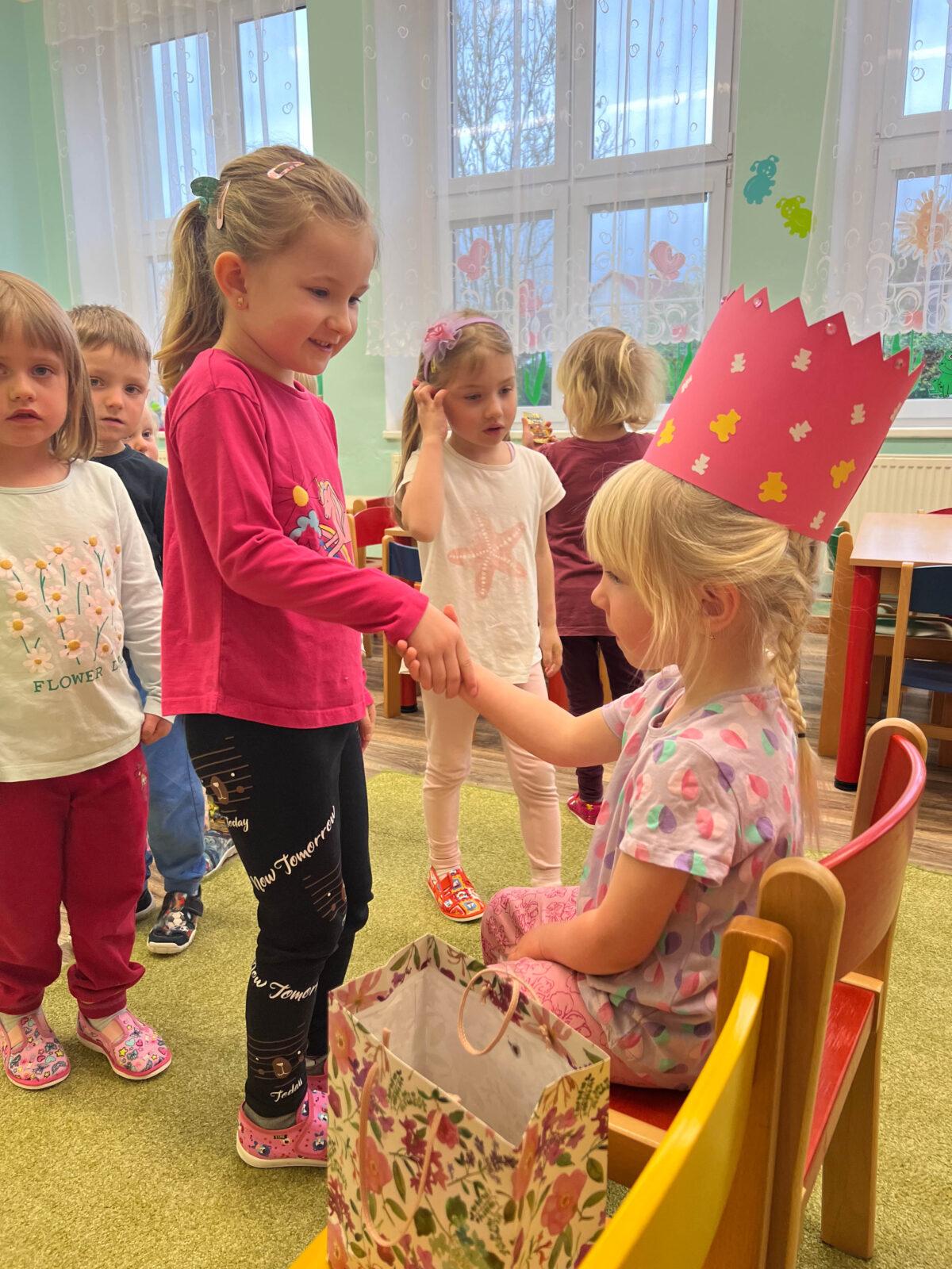 SLAVÍME: IVETKA MĚLA NAROZENINY - 5