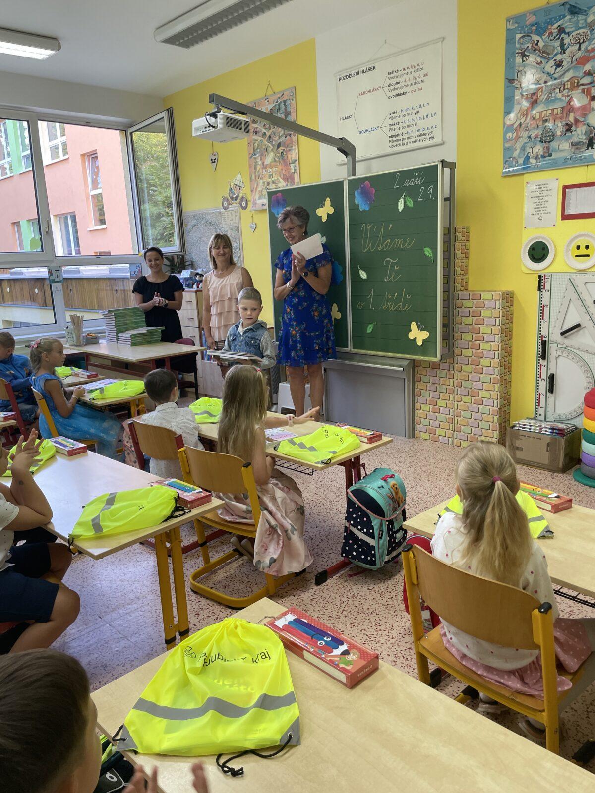 Slavnostní vítání žáků 1. třídy - 11