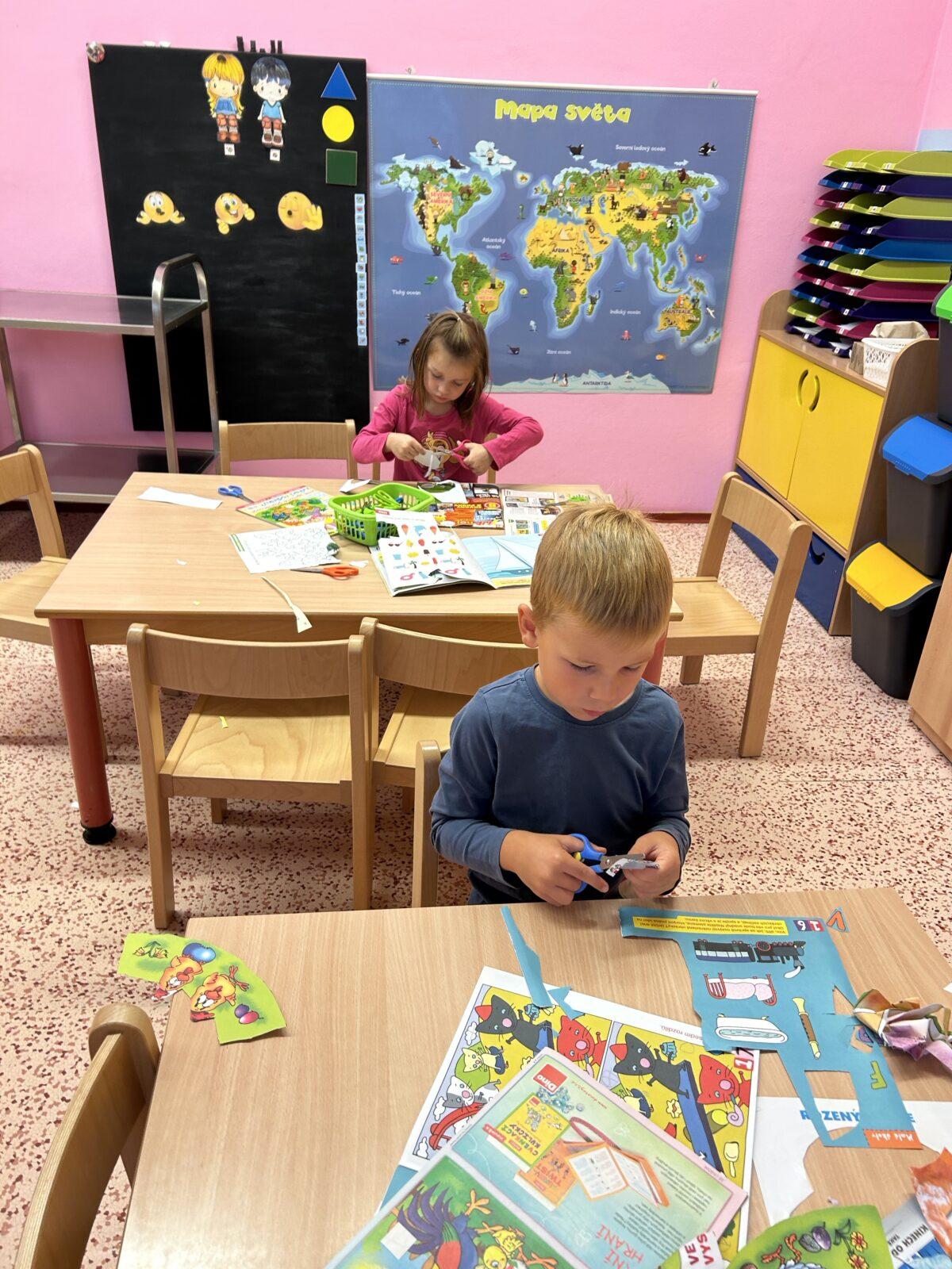 SOVIČKY: ,,MOJE MÍSTO VE ŠKOLCE" - 23