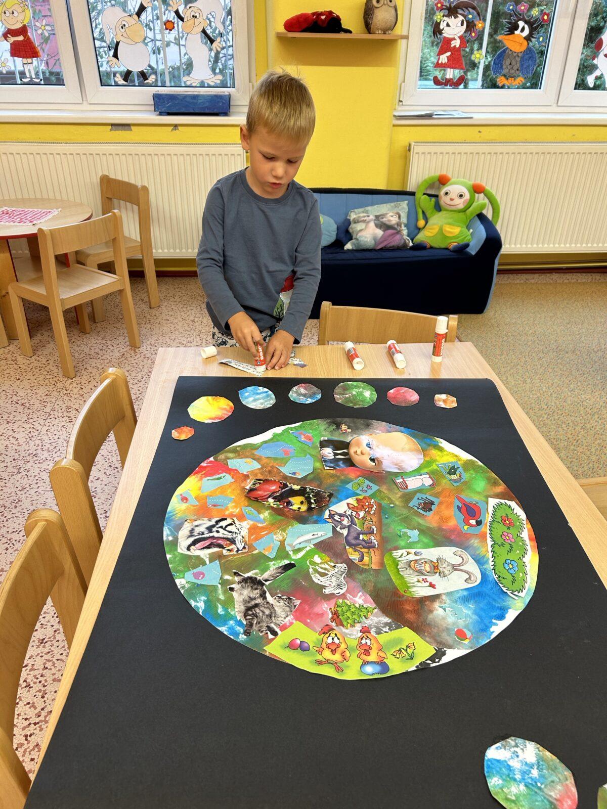 SOVIČKY: ,,MOJE MÍSTO VE ŠKOLCE" - 25