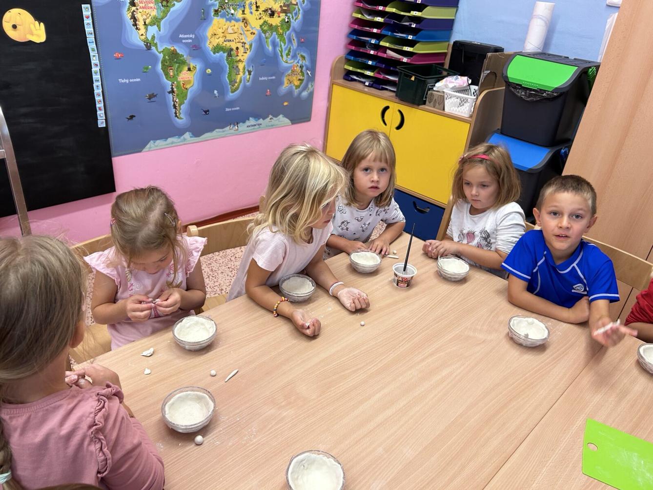 SOVIČKY: ,,ČAS JABLÍČKOVÉ VŮNĚ" - 17