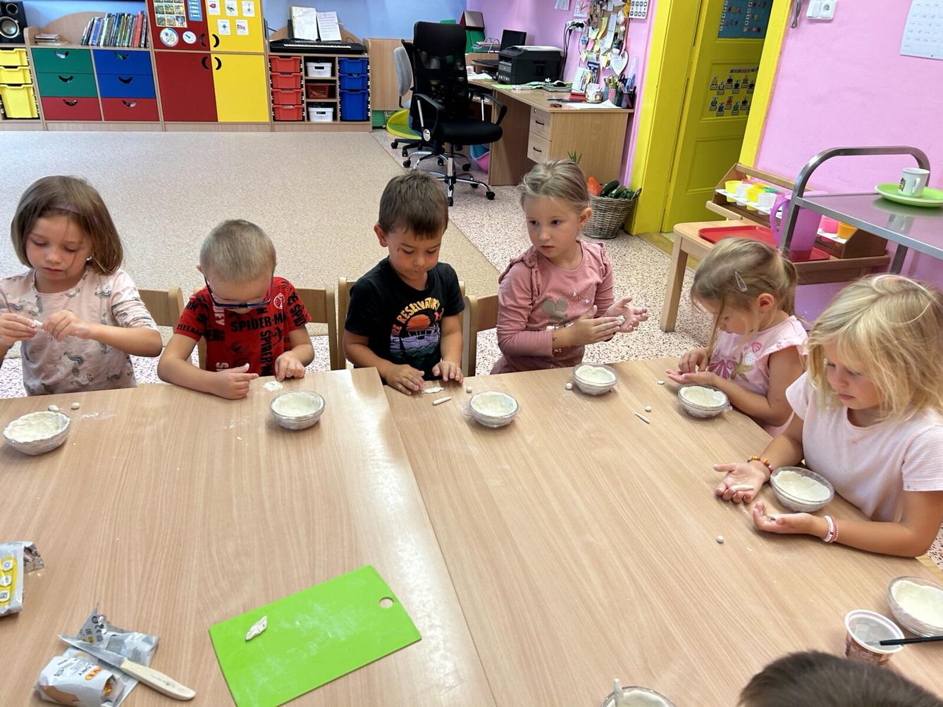 SOVIČKY: ,,ČAS JABLÍČKOVÉ VŮNĚ" - 19