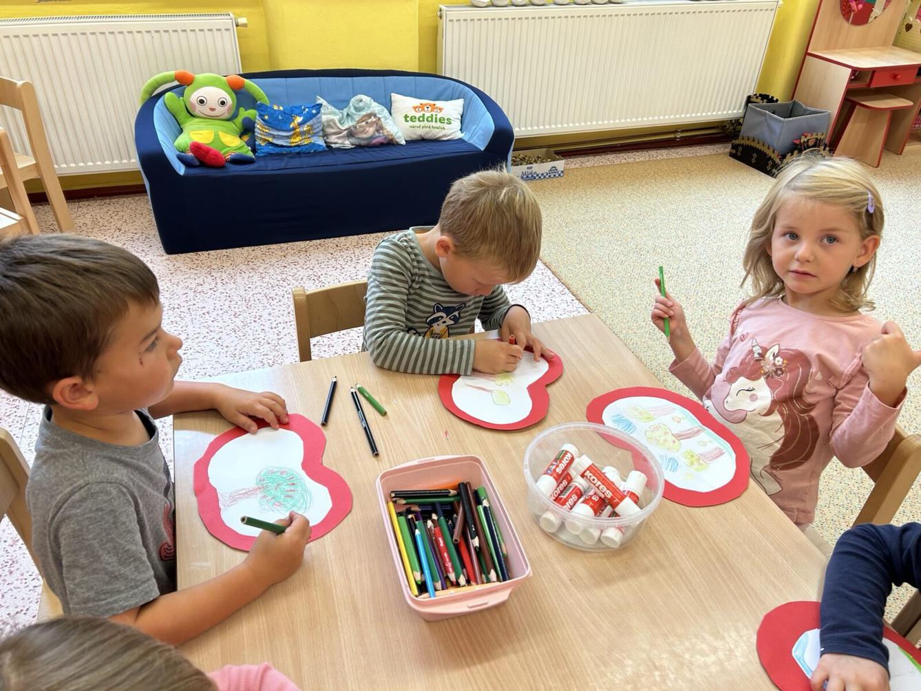 SOVIČKY: ,,ČAS JABLÍČKOVÉ VŮNĚ" - 24