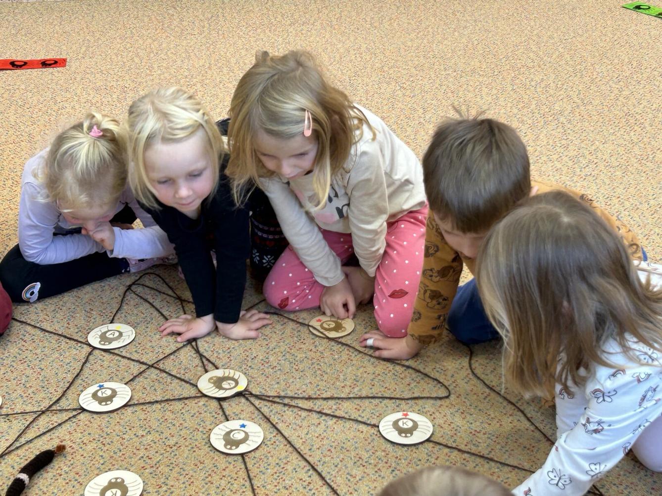 PROGRAM S KNIHOVNICEMI PRO DĚTI - 14